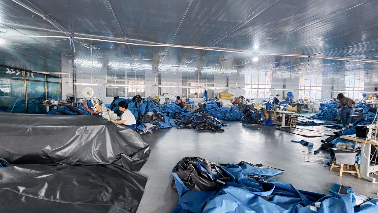 محصولات تانگشان پنگ چنگ در فضای باز شاهد افزایش سفارشات صادراتی، تعمیق حضور در بازار جهانی برای به نمایش گذاشتن قدرت 